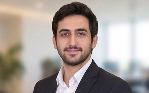 آقای شاهمرادی - کارشناس نصب و راه اندازی سیستم تلفنی ویپ voip شرکت آریا نت اسپادانا و ارائه راهکارهای فناوری اطلاعات